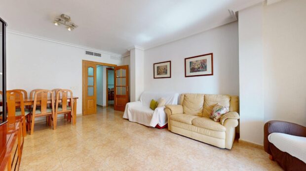 property image #3