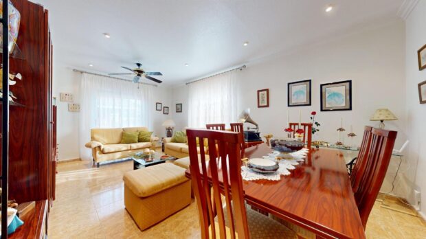 property image #4