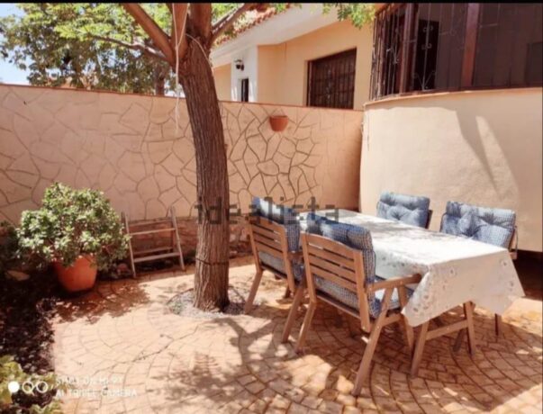 property image #3