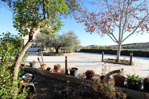 property image #1