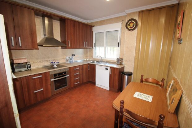 property image #2