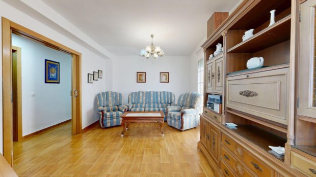 property image #0