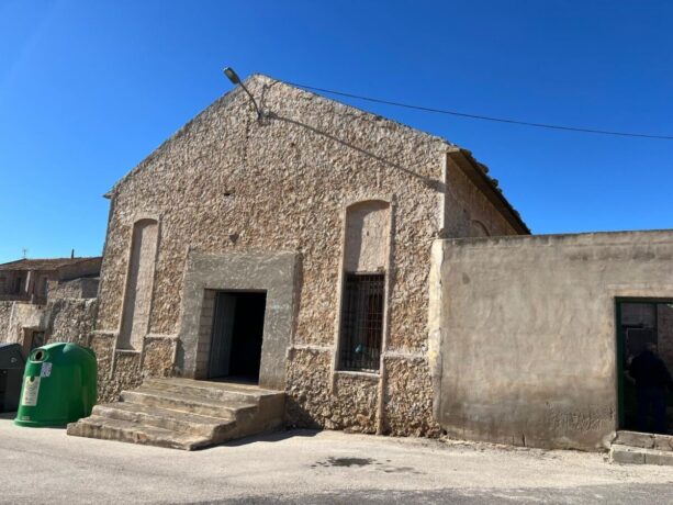property image #1