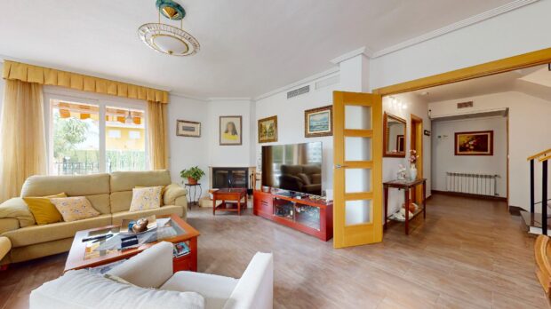 property image #2