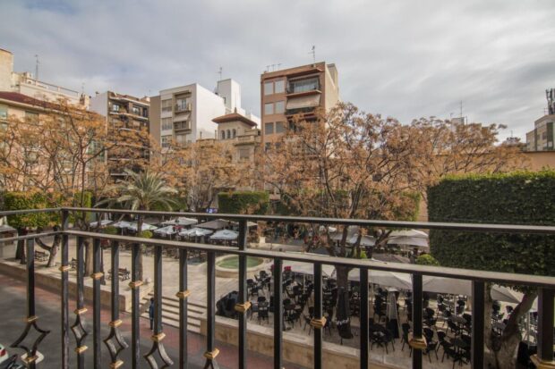property image #3