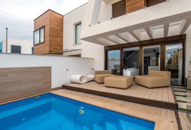 property image #0