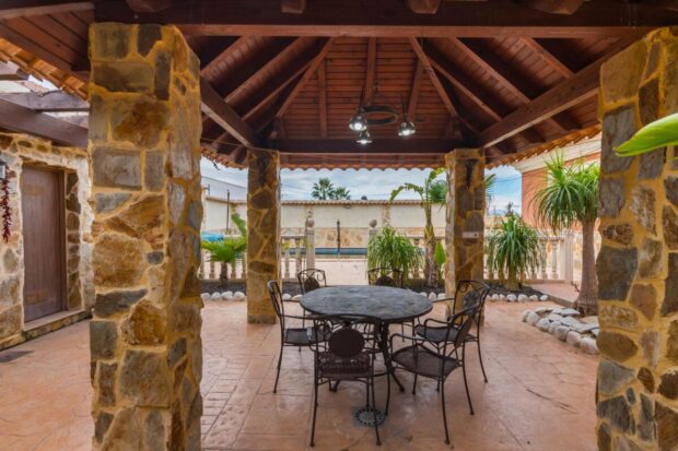 property image #0