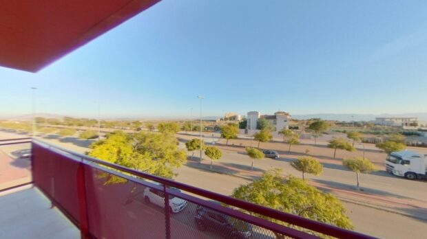 property image #3