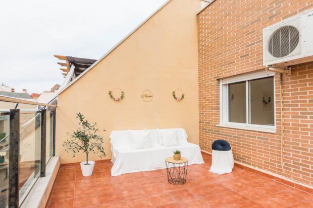 property image #3