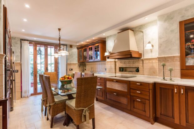 property image #3