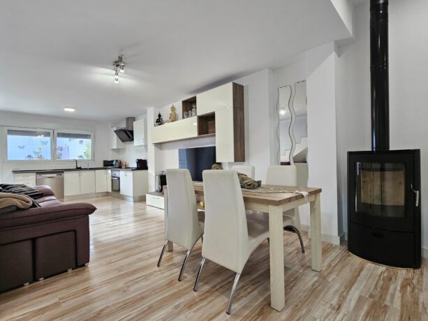 property image #2