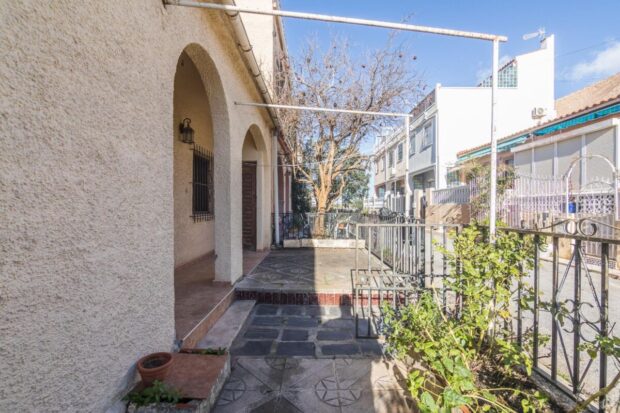 property image #2