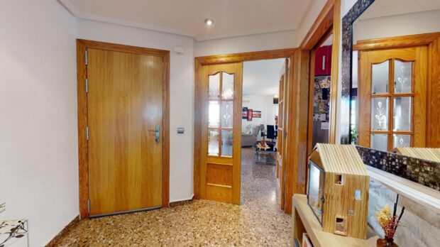 property image #0