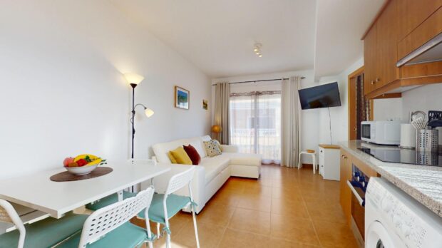 property image #3