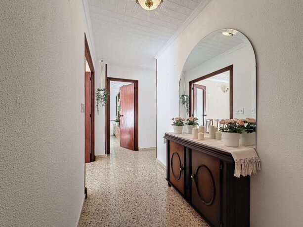 property image #4