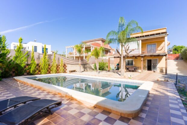 property image #0