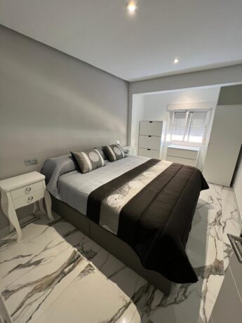 property image #3
