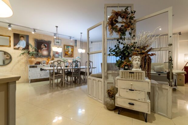property image #3