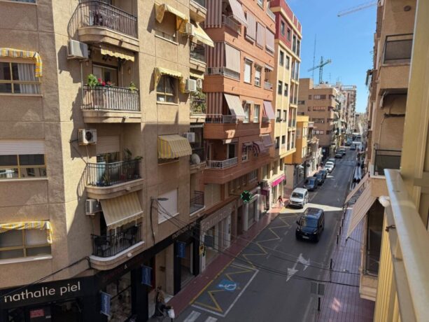 property image #3