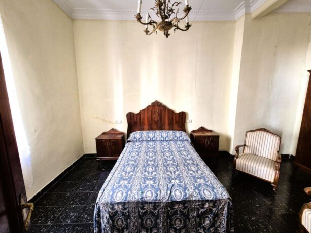 property image #2