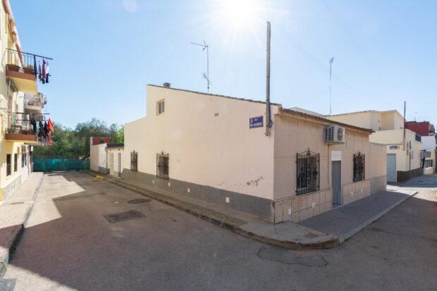 property image #0