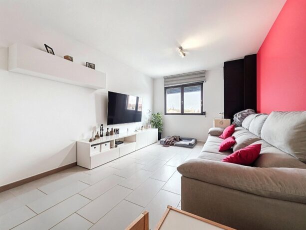 property image #2