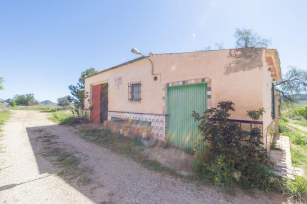 property image #1