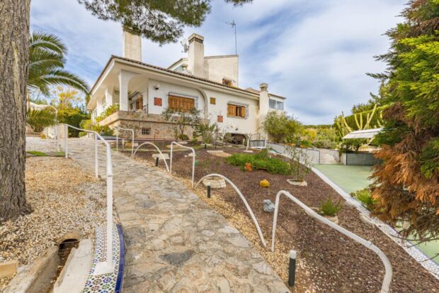 property image #0