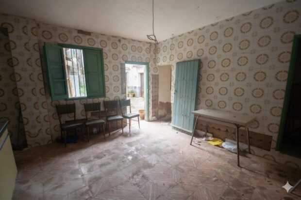 property image #3