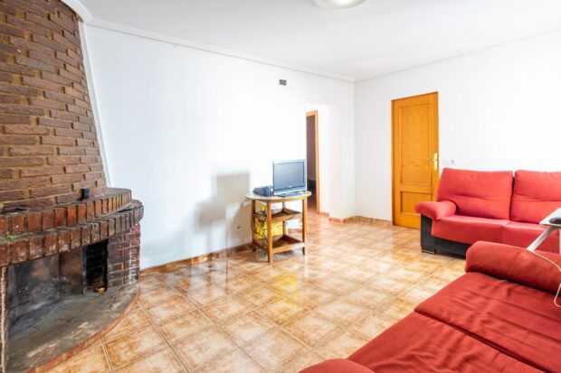 property image #3