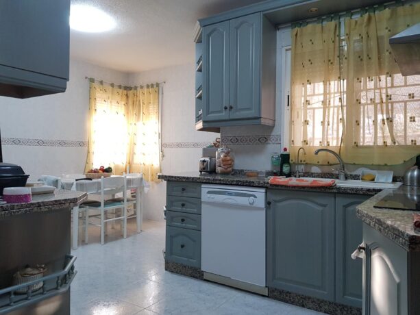 property image #3