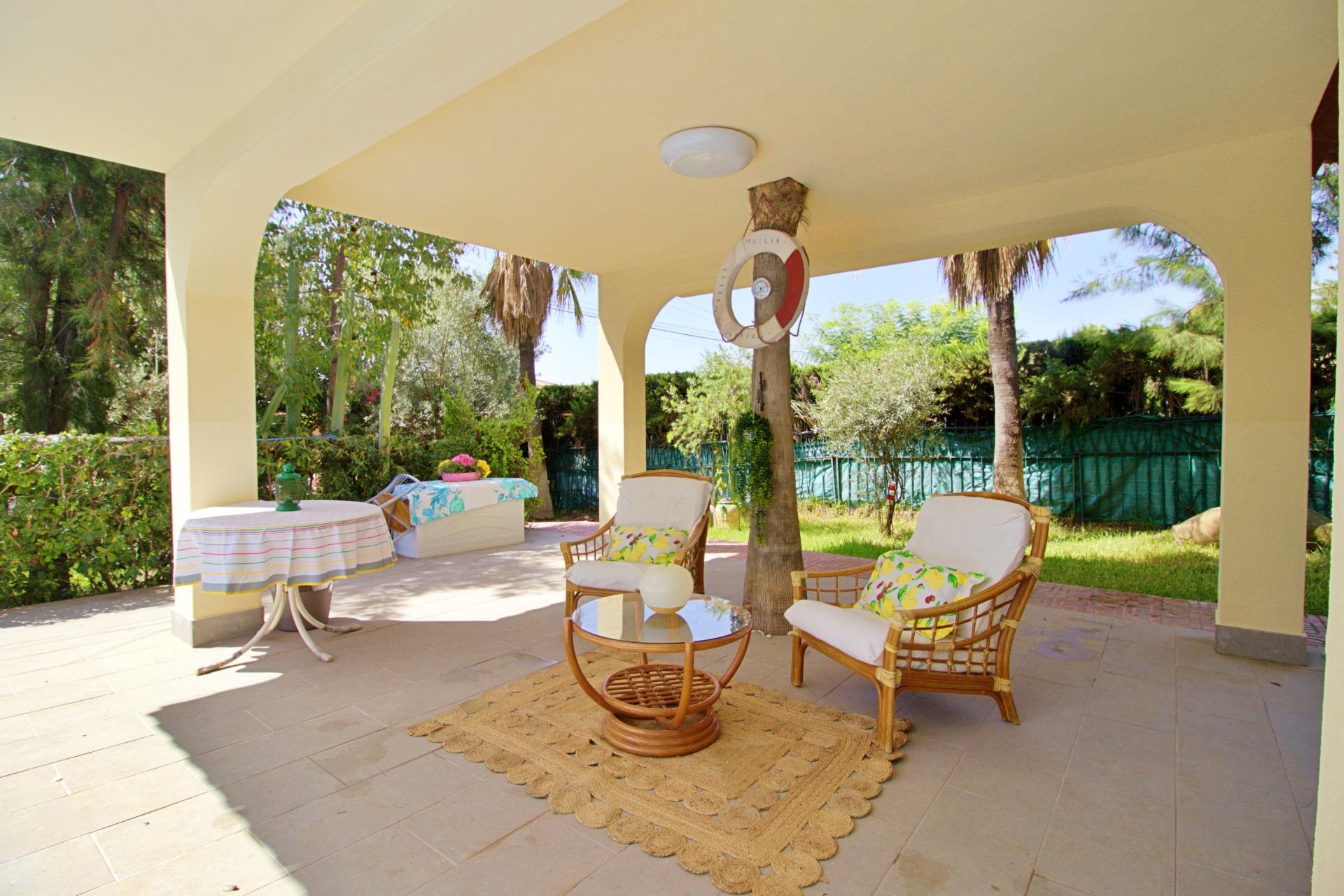 property image #3