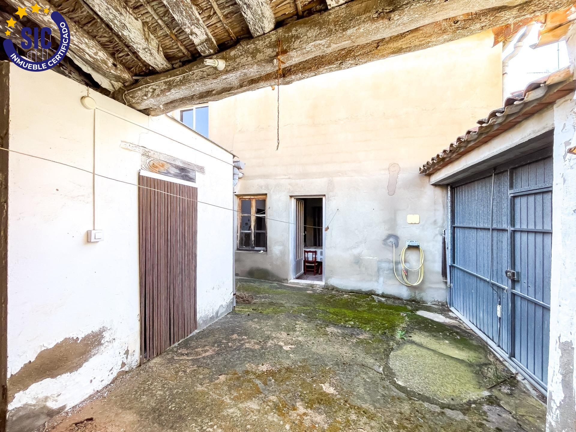property image #3