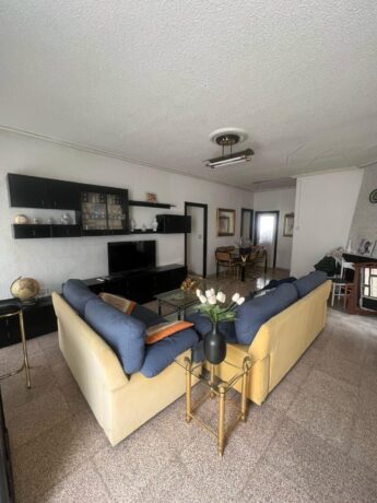 property image #0