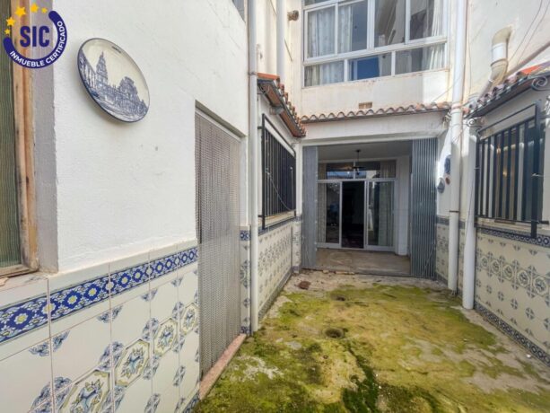 property image #0