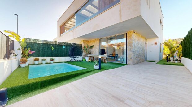 property image #0