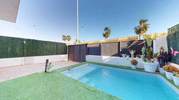 property image #1