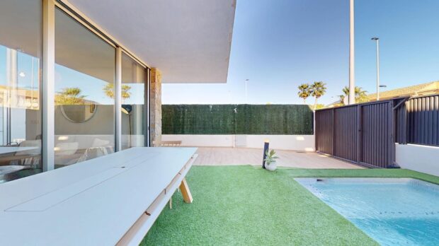 property image #3
