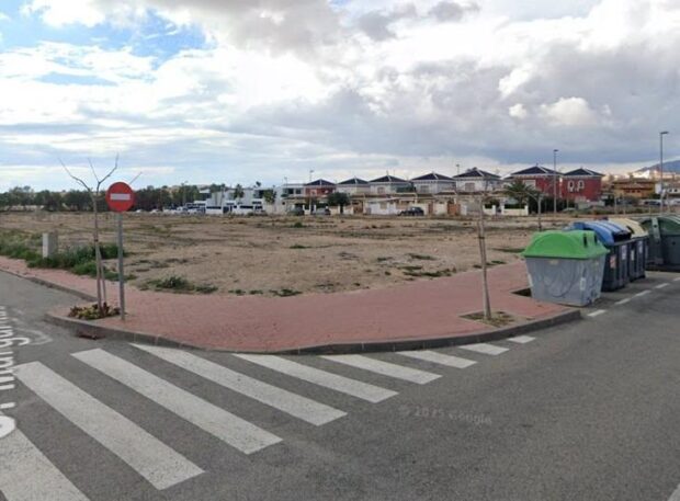 property image #3