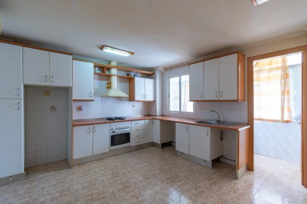 property image #1