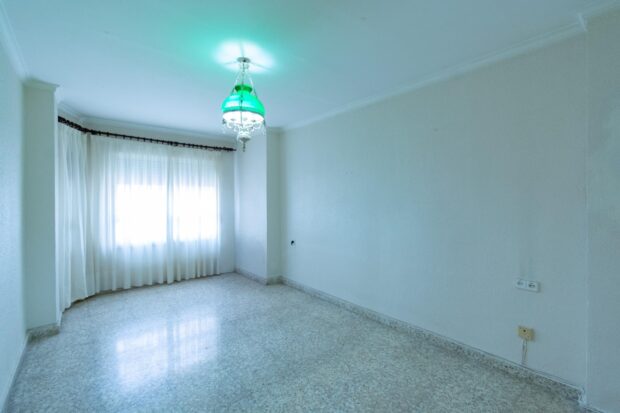 property image #3