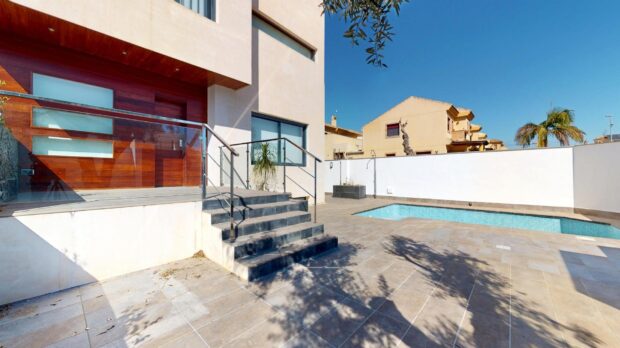 property image #4