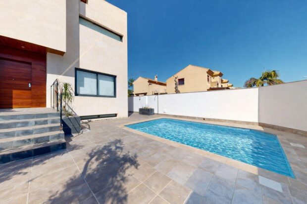 property image #2