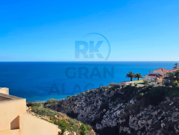 property image #0