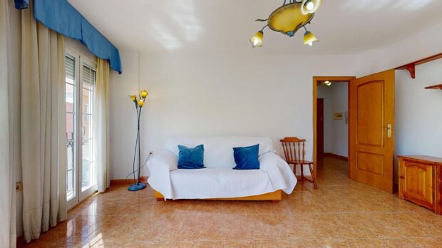 property image #3