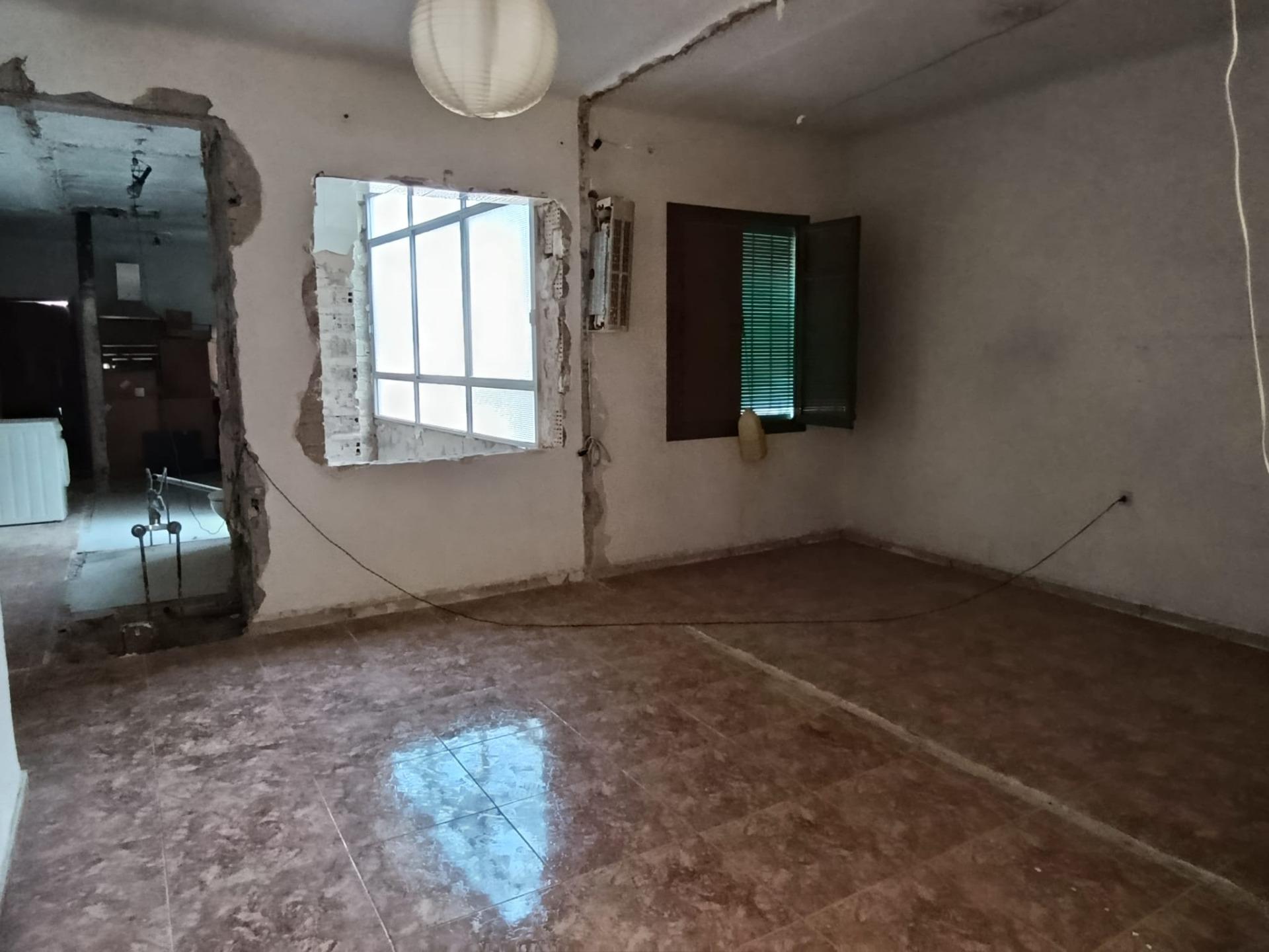 property image #1