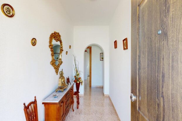 property image #2