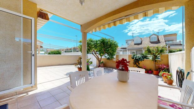 property image #3