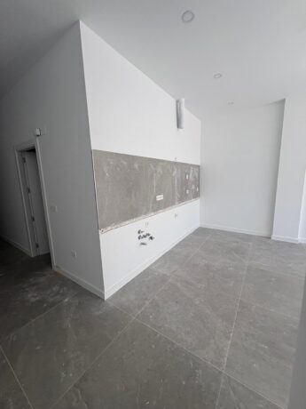 property image #3