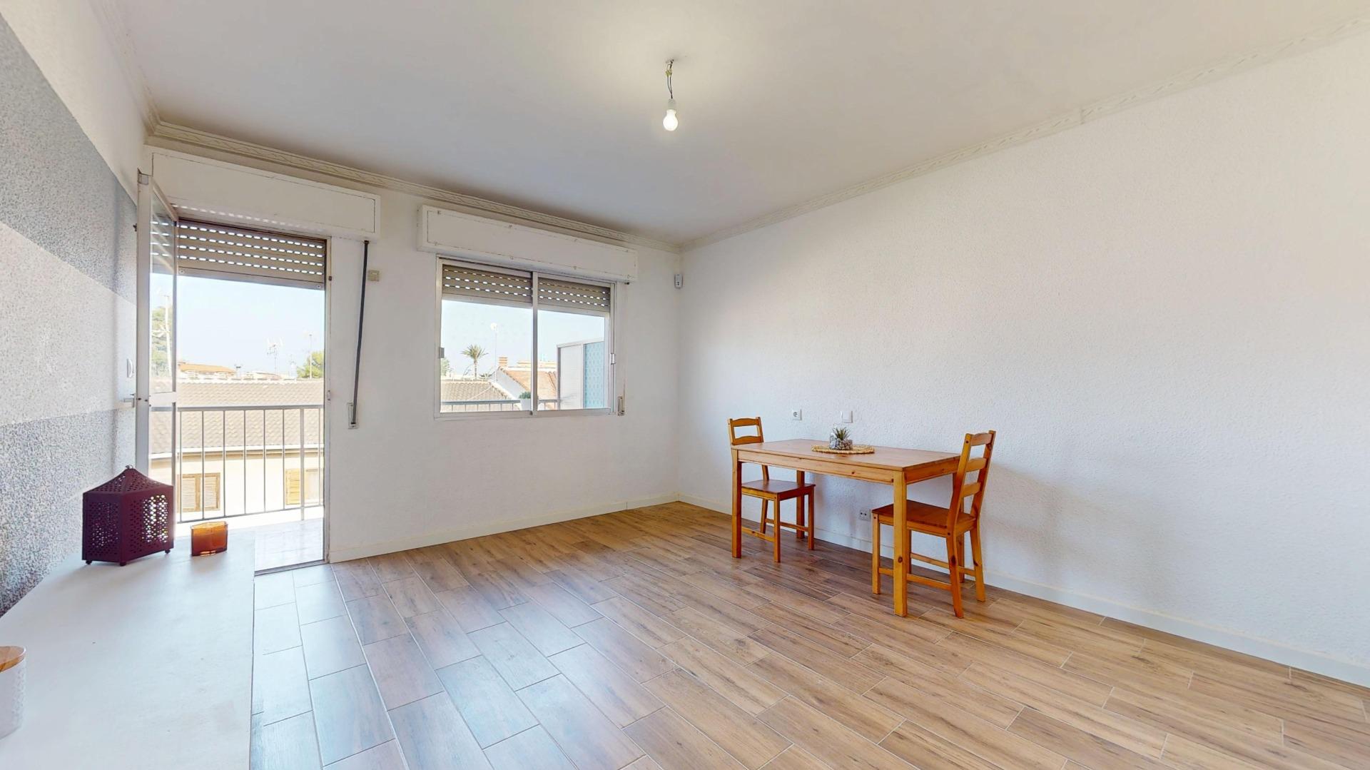 property image #0